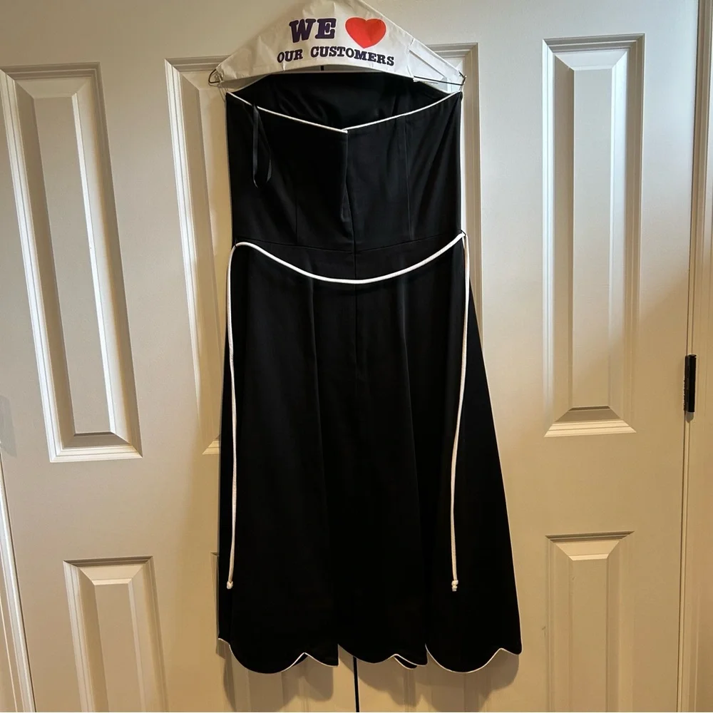 White House Black Market Women’s Dress - Picture 10 of 12